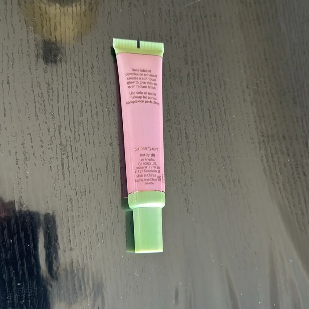 Radiance perfector use solo or under makeup for added complexion protection.